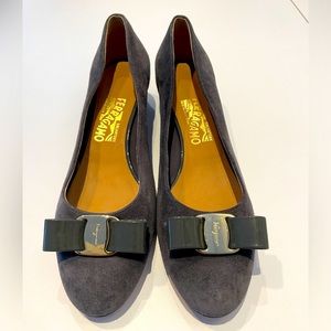 Salvatore Ferragamo Leather Shoes 9B